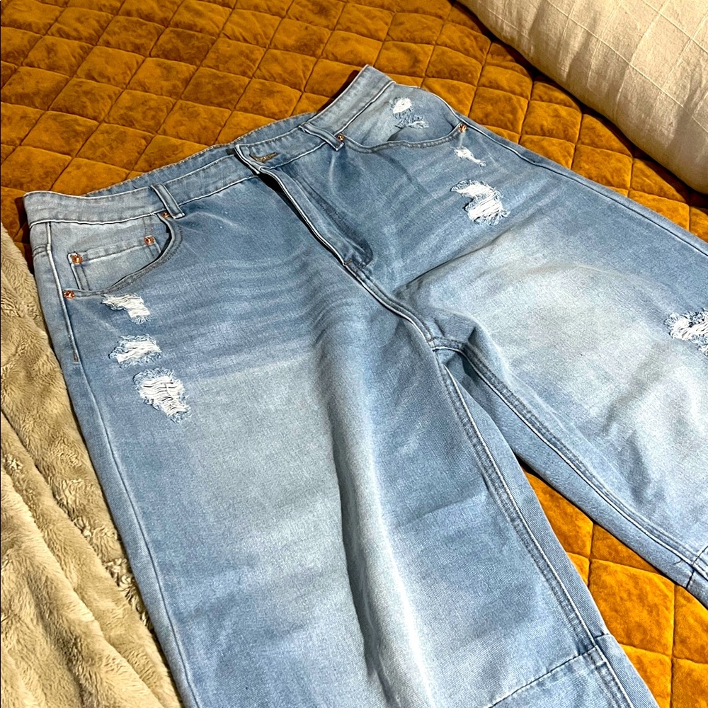 Barrel Leg Distressed Blue Jeans - Picture 3 of 8